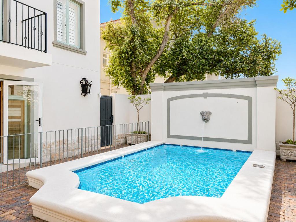 Private pool at Tremezzo Plett
